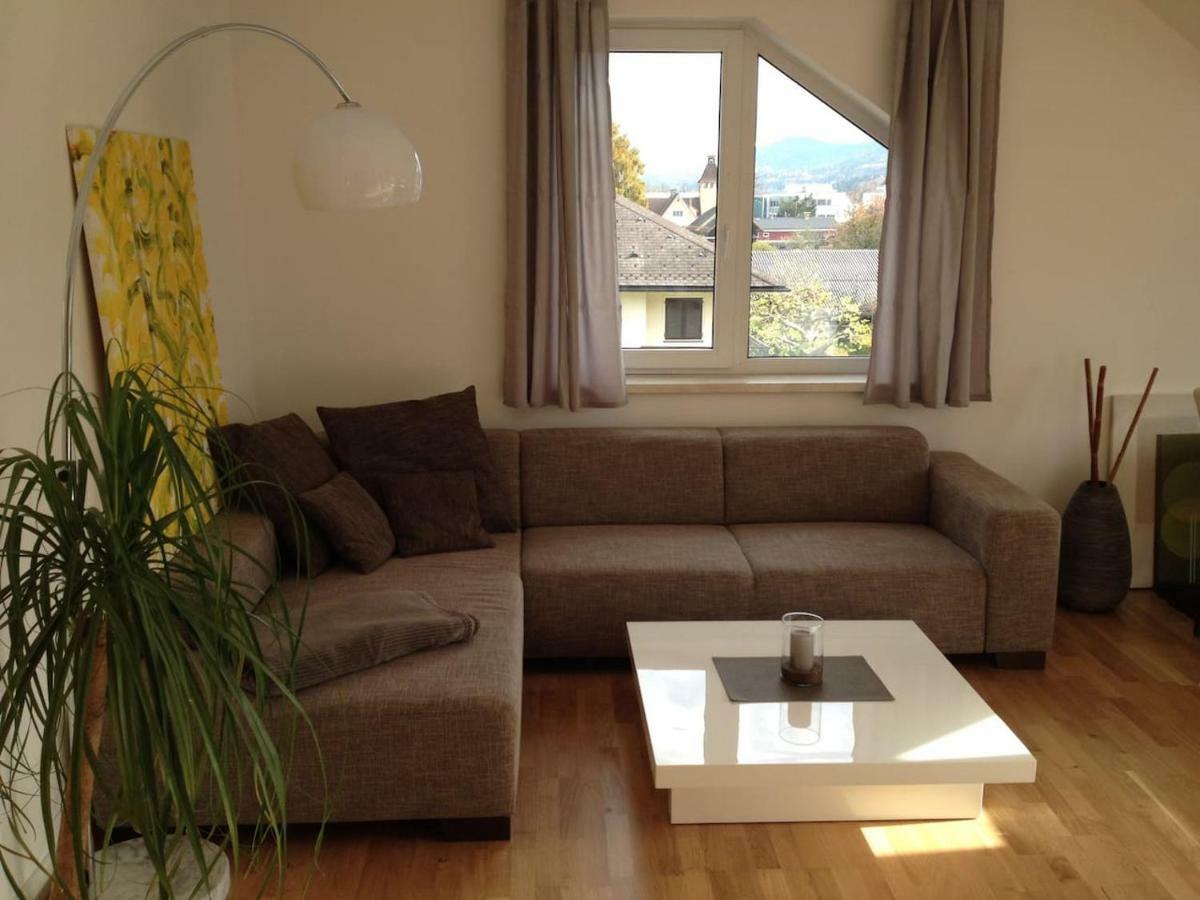 Superior-Apartment Mit Pool Und Seezugang Velden am Wörthersee Buitenkant foto